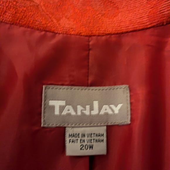 Ladies Red Jacket, 20W - Picture 2 of 8
